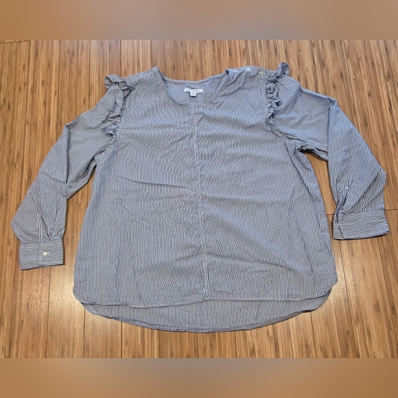 NWOT Free Assembly Striped Blue Ruffle Sleeve Top - Picture 1 of 11